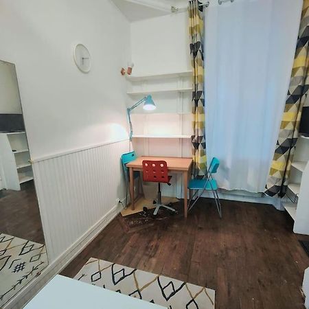 Studio Proche De La Tour Eiffel Apartment ปารีส ภายนอก รูปภาพ