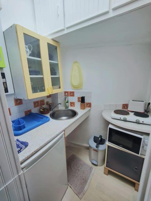 Studio Proche De La Tour Eiffel Apartment ปารีส ภายนอก รูปภาพ