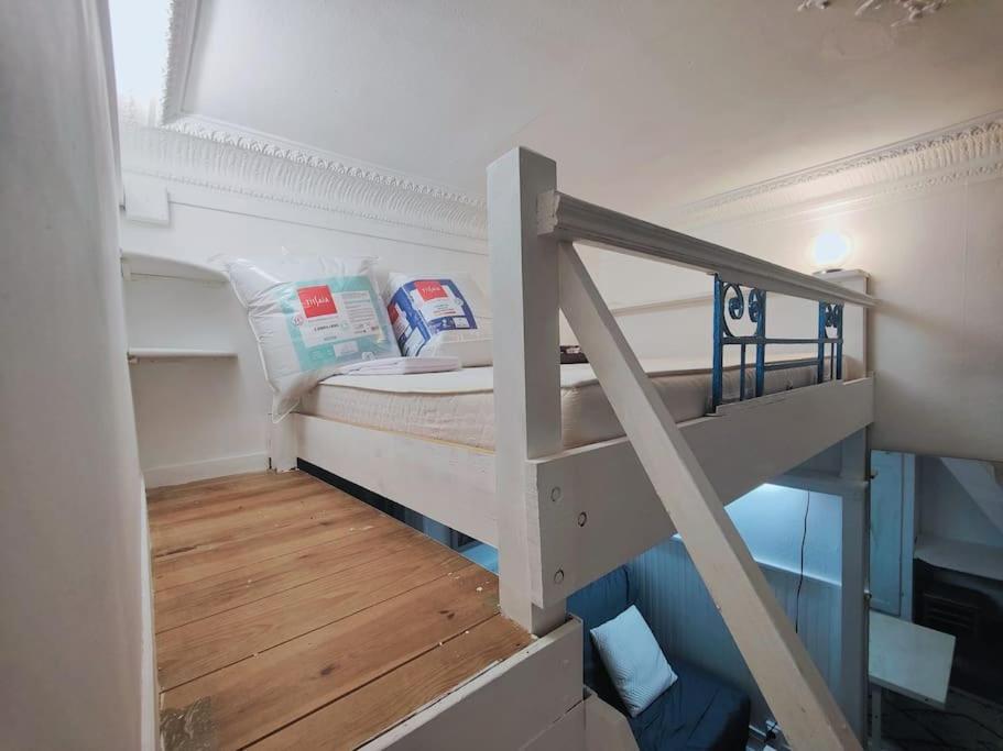 Studio Proche De La Tour Eiffel Apartment ปารีส ภายนอก รูปภาพ